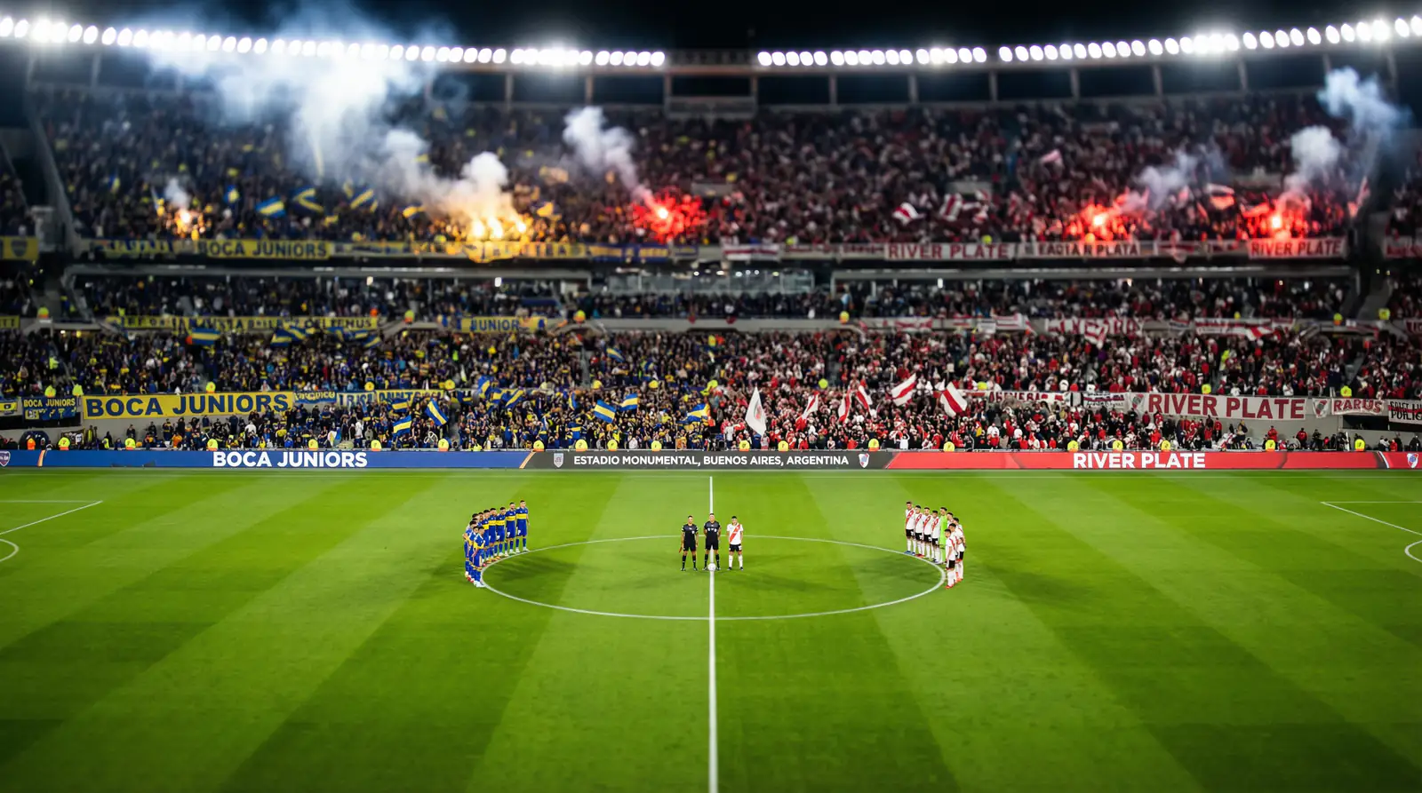 Pizarra de análisis con cuotas y estadísticas del Superclásico Boca River